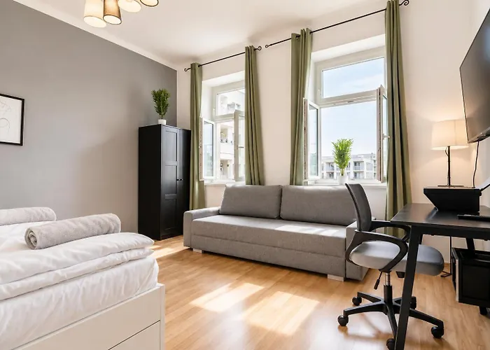 Cozy 1br Near U3 & Danube Great For Long アパート *
