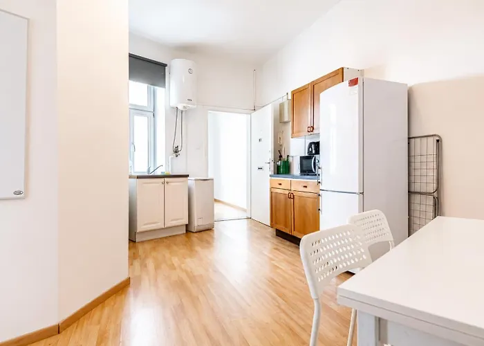 Cozy 1br Near U3 & Danube Great For Long アパート *