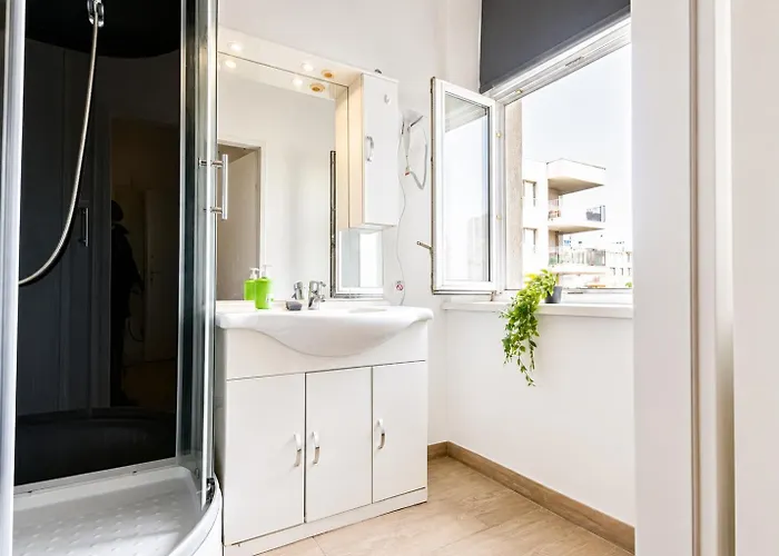 Cozy 1br Near U3 & Danube Great For Long アパート ウィーン
