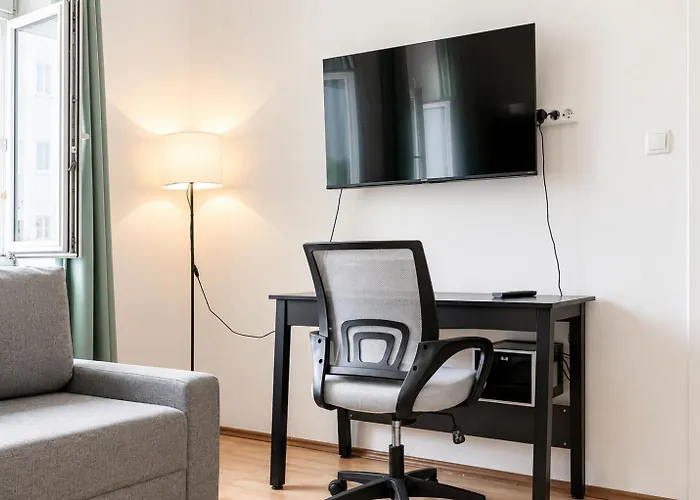 Cozy 1br Near U3 & Danube Great For Long ウィーン